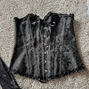 Corset with string back